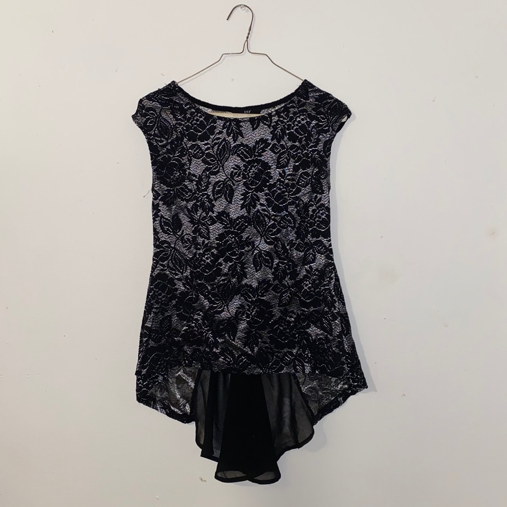 Black and Silver Large Floral Top High-Low Style